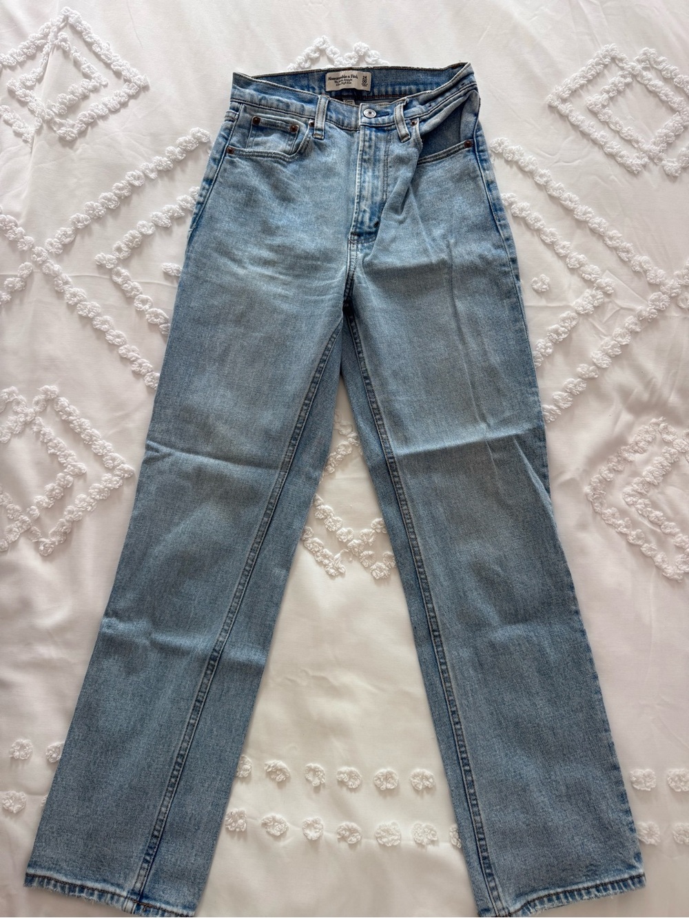 Abercrombie & Fitch Ankle straight High rise Curve love